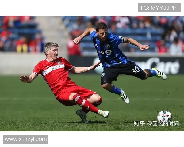 新英格兰与亚特连激战正酣谁能在这场对决中笑到最后